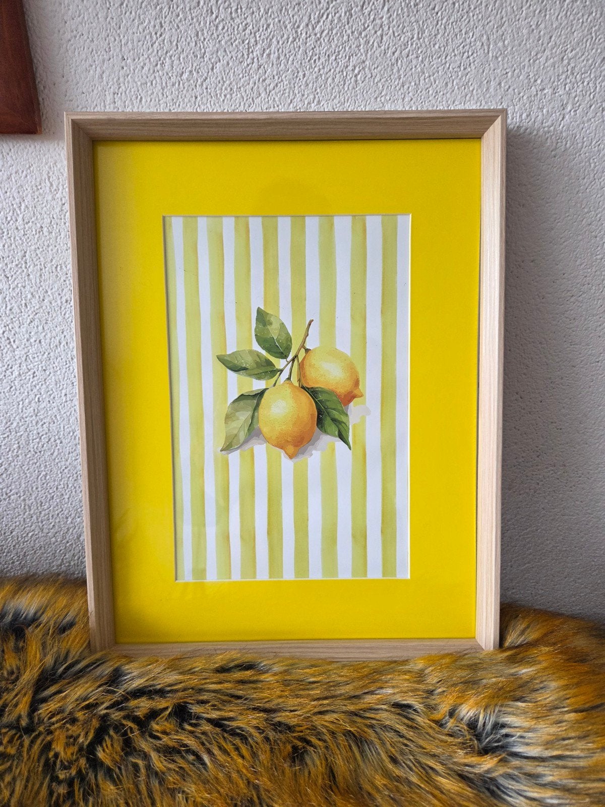 Schilderij met citroenen en gele strepen, Ophalen, 50 – 75, Minder dan 50 cm, Zo goed als nieuw