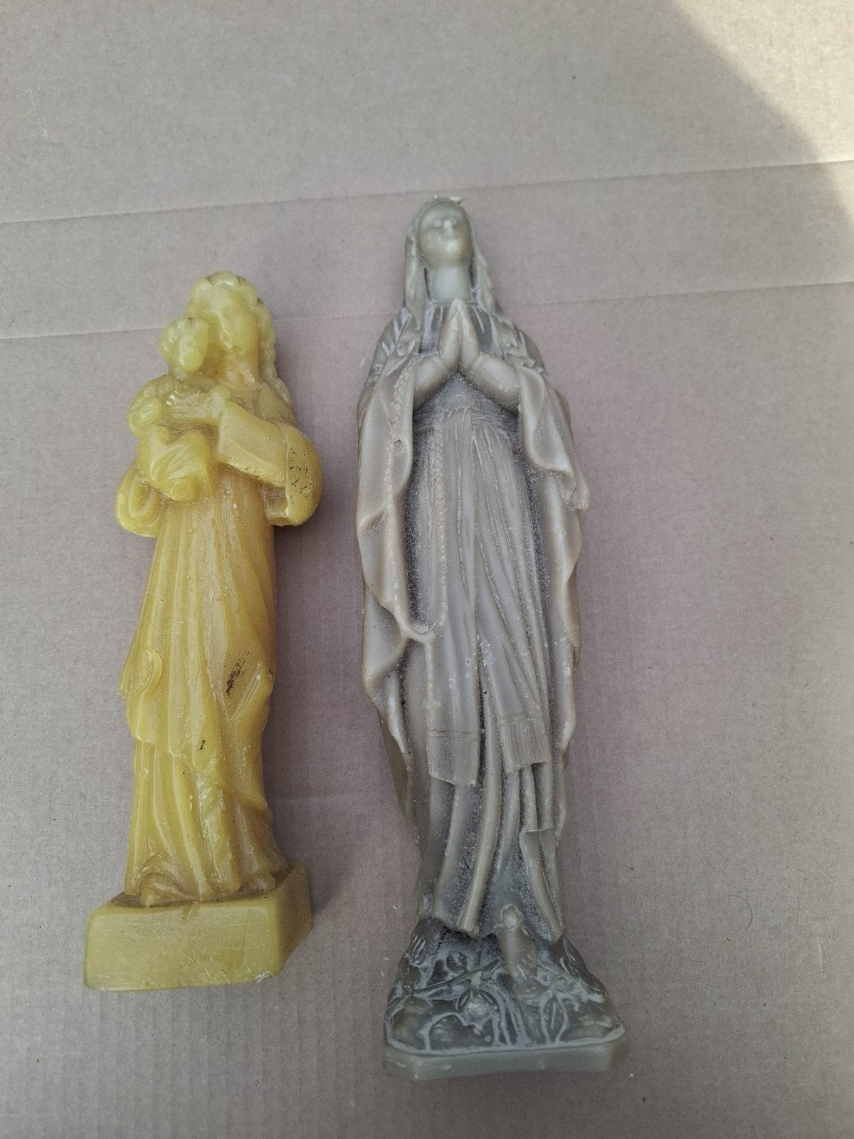 Set van 2 religieuze beelden: Maria en Jezus met kind, Ophalen of Verzenden