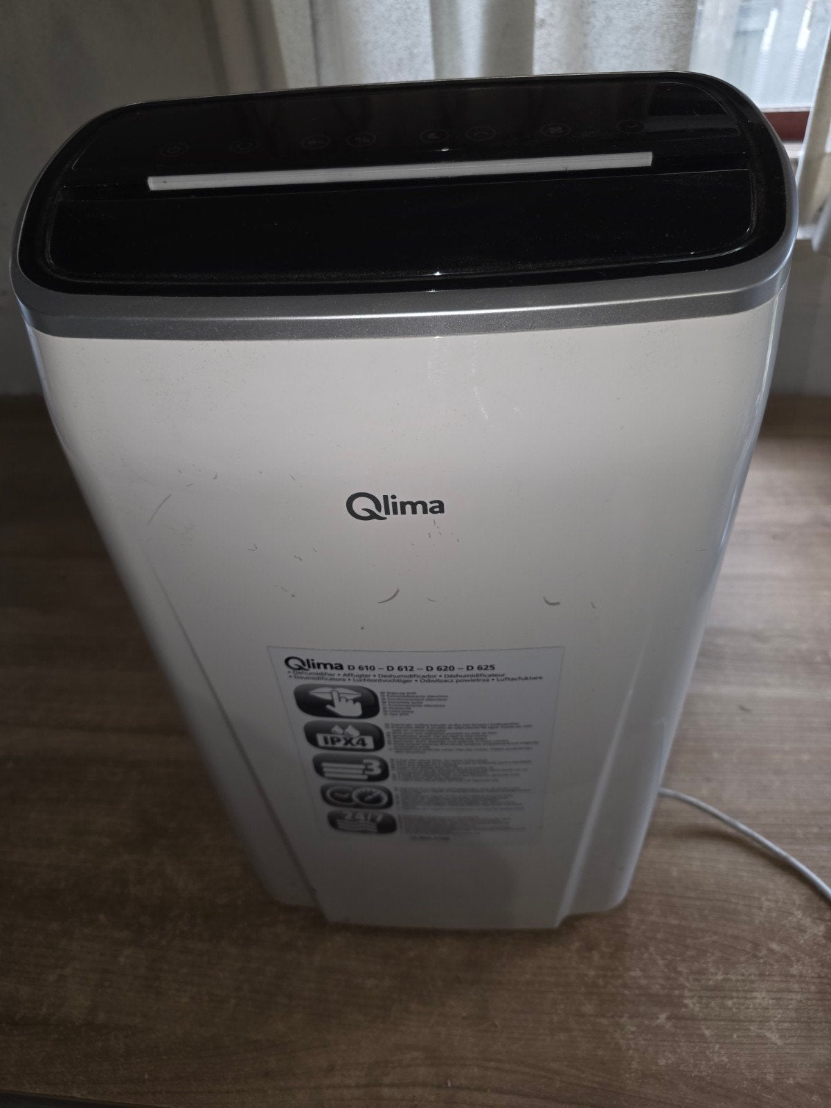 Qlima Luchtontvochtiger, Gebruikt, Minder dan 60 m³, Ophalen of Verzenden, Koelen en Ontvochtigen