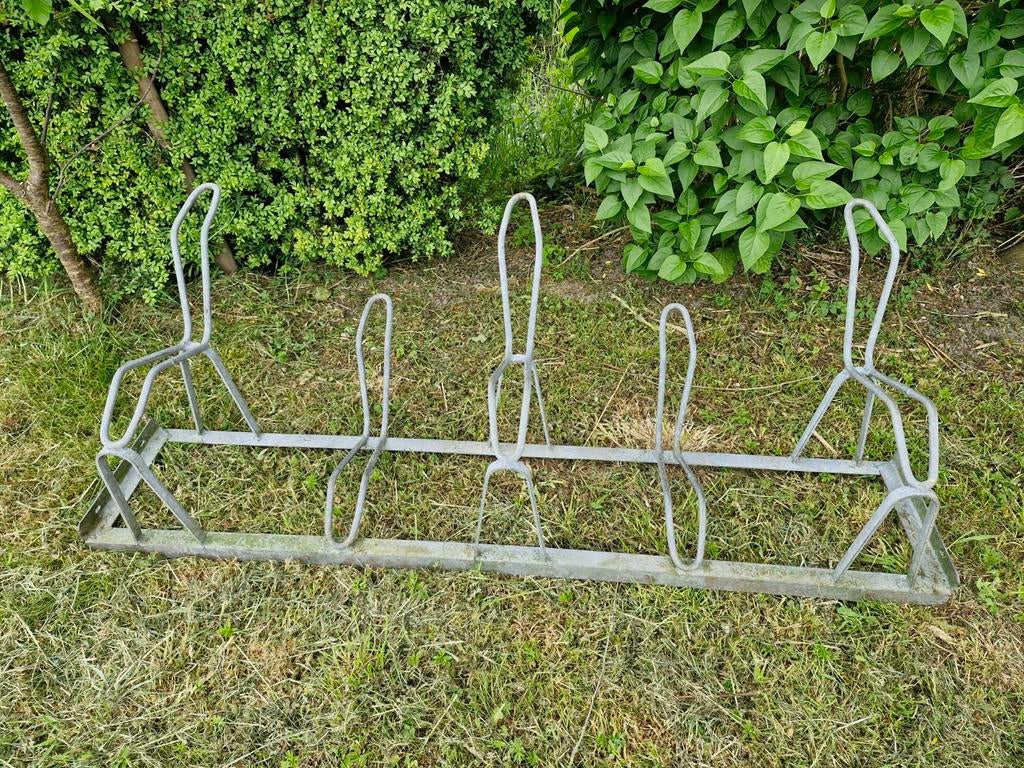 Robuust fietsenrek voor 5 fietsen., Ophalen, Gebruikt