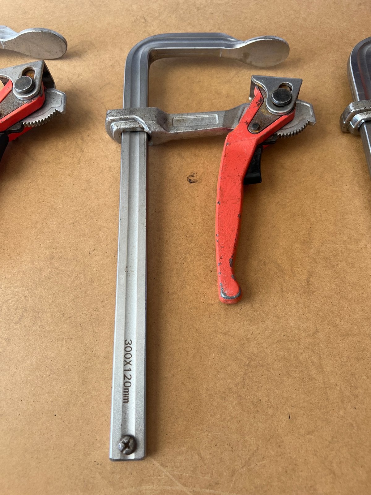 Lijmklemmen 300x120 mm 4 stuk voor 100 euro, Ophalen, Gebruikt, Klem, Overige merken