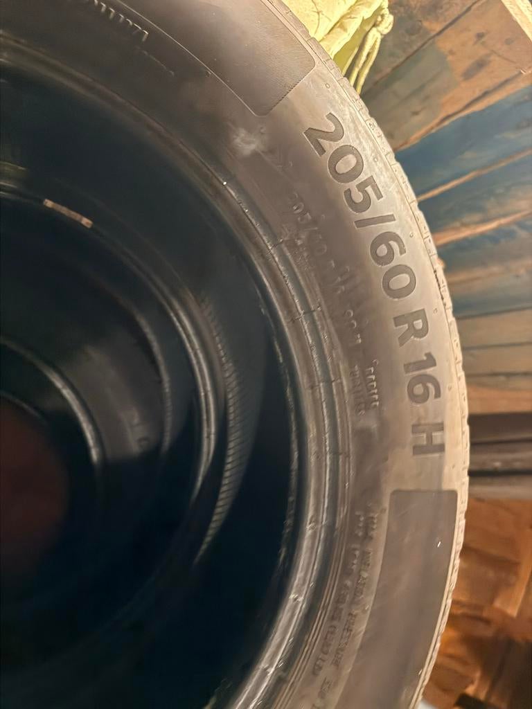 4 zomerbanden - Doe een aannemelijk bod!, Auto-onderdelen, Banden en Velgen, 16 inch, Ophalen of Verzenden, Band(en), Personenwagen
