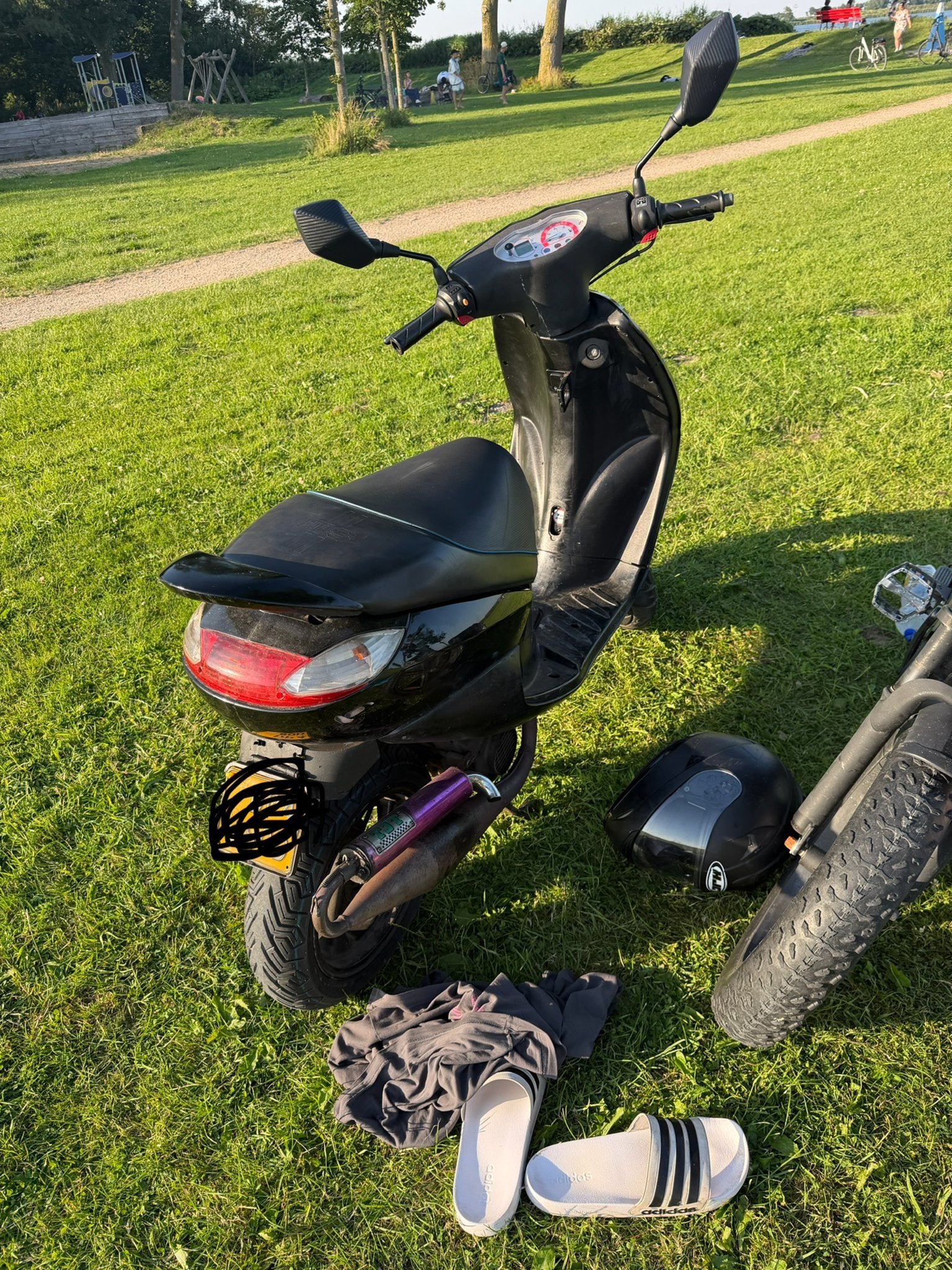 Peugot viva city 70 cc, Fietsen en Brommers, Ophalen, Gebruikt, Benzine, Overige modellen