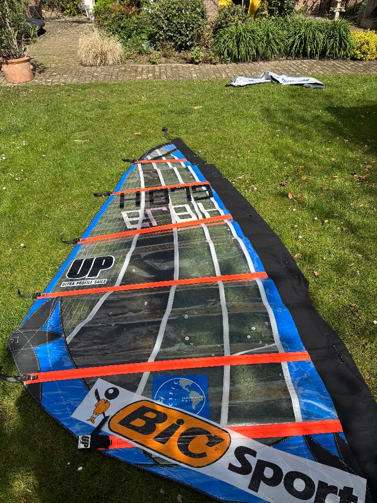 windsurfzeil, Watersport en Boten, Windsurfen, Ophalen, Gebruikt, Zeil, Met draagtas
