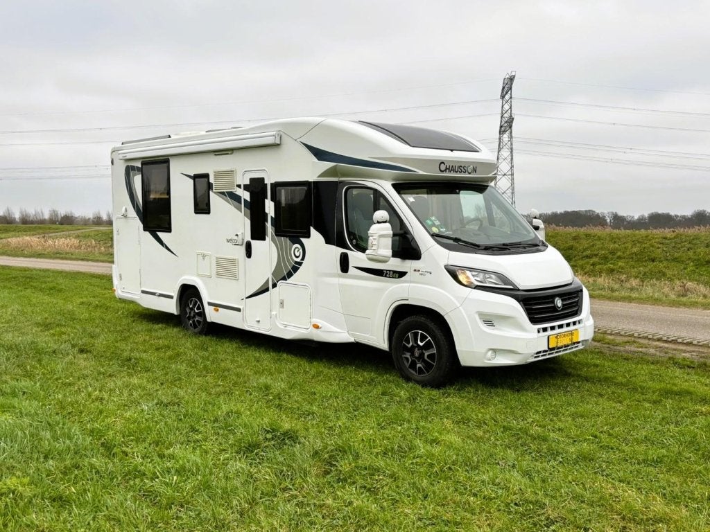Chausson Limited Edition 728 EB | 2018 | Euro6 | 5-persoons, Caravans en Kamperen, Campers, Ringverwarming, Fiat, Luifel, Startonderbreker
