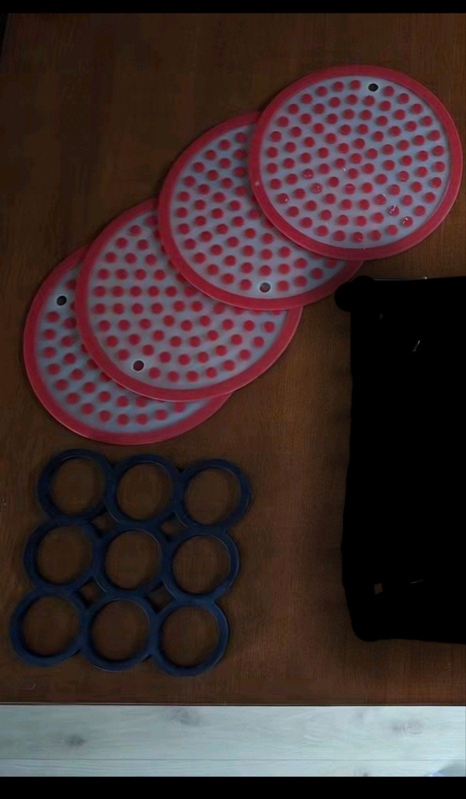 Pannenonderzetters Gratis, Huis en Inrichting, Ophalen of Verzenden, Pannenonderzetter, Gebruikt, Rubber/elastomeren