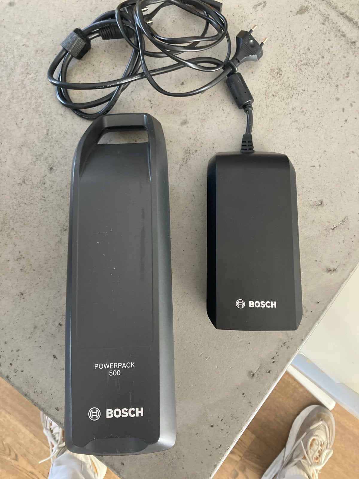 Bosch PowerPack 500 accu met lader t.b.v. Lovens bakfiets, Ophalen, Zo goed als nieuw