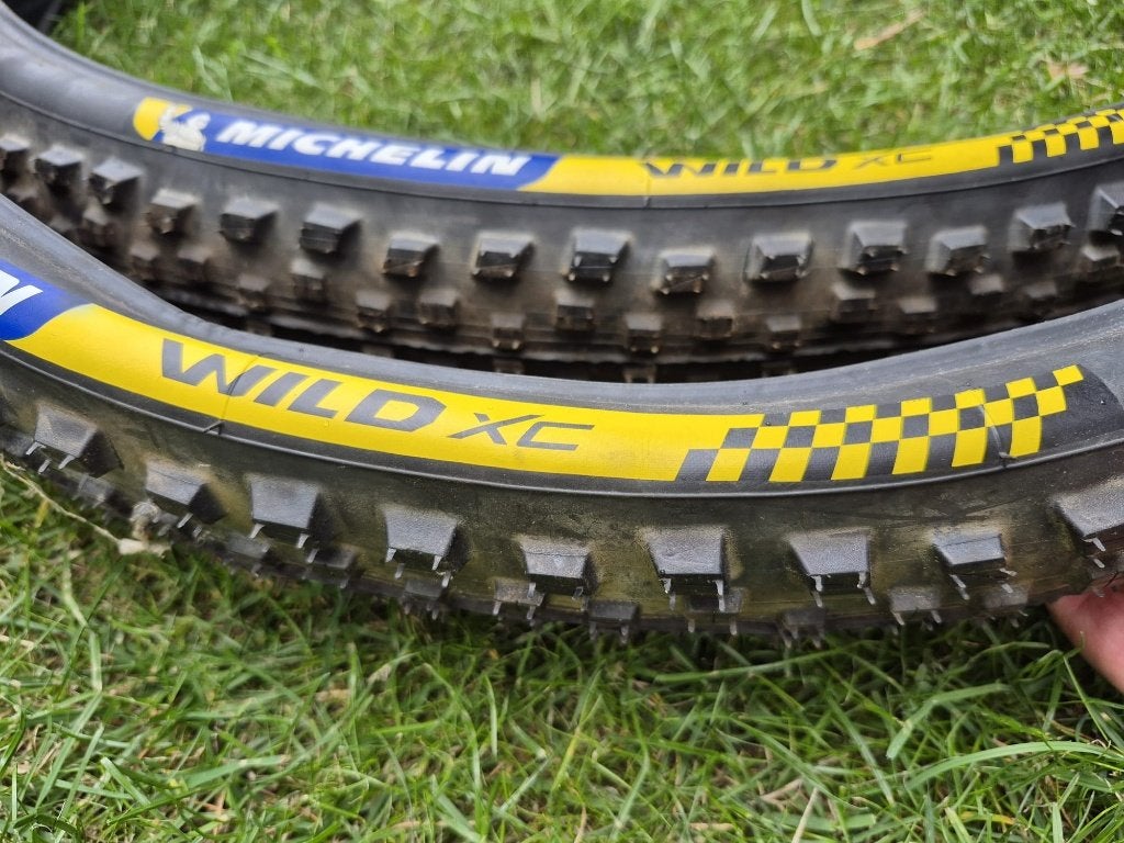 2x Michelin Wild XC Racing Line 29x2.25 (57-622) MTB banden, Ophalen, Michelin, Band, Zo goed als nieuw