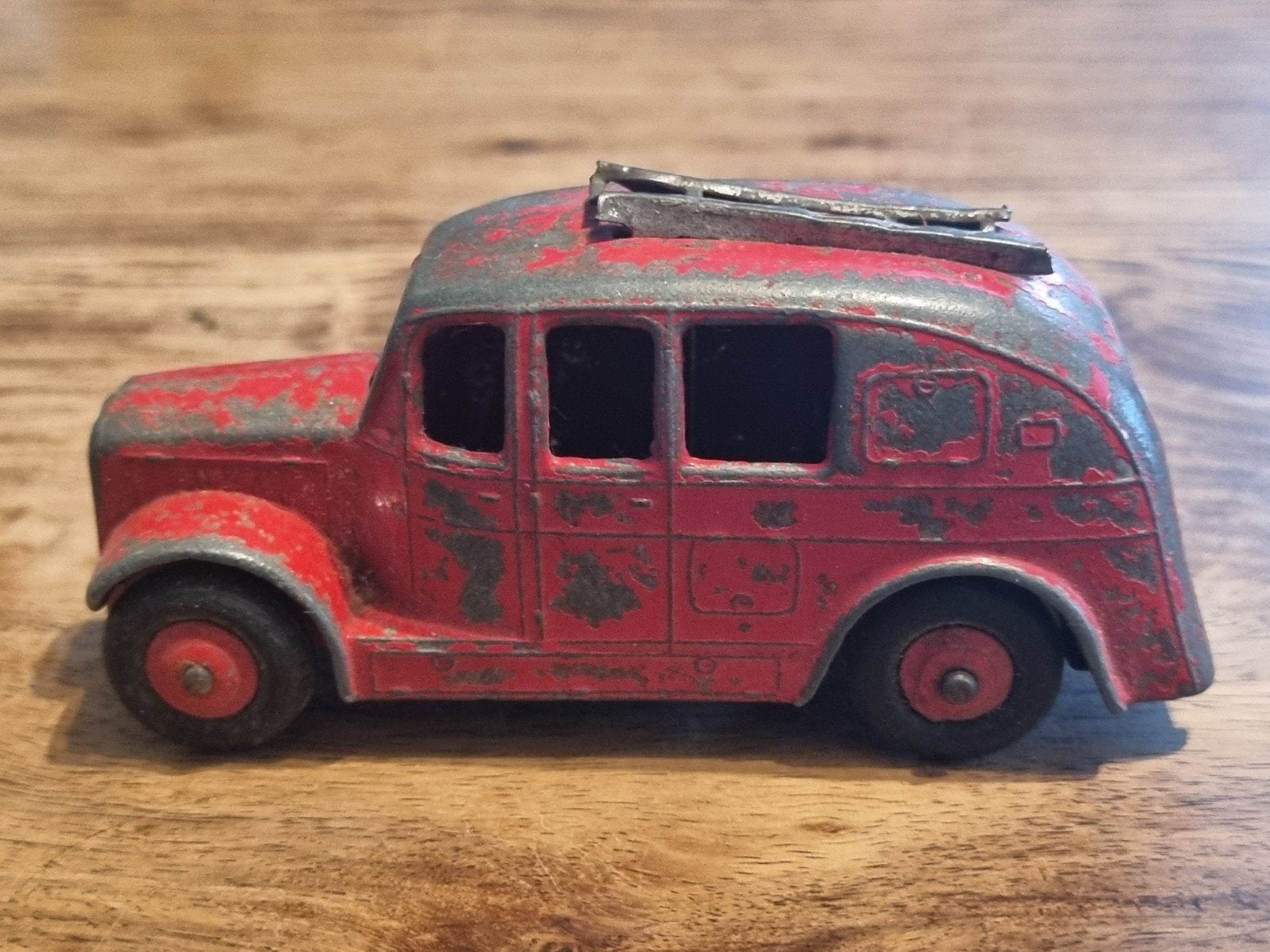 Vintage Dinky Toys Brandweerauto - Made in England, Ophalen of Verzenden, Gebruikt