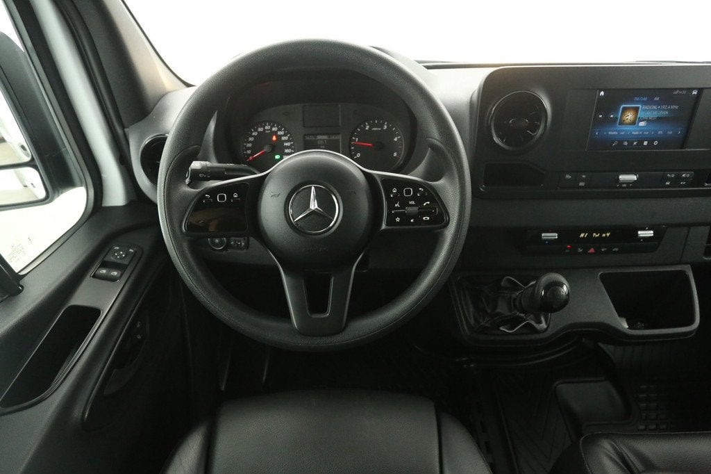 Mercedes-Benz Sprinter 317 CDI 170PK L2H2 RWD | Airco | Came, Auto's, Achterwielaandrijving, Gebruikt, Euro 6, 4 cilinders