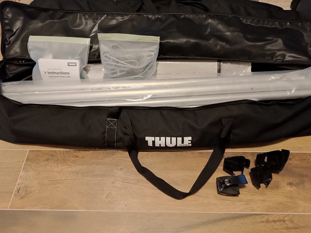 Thule G2 rainblockers +tas + doekklemmen, Ophalen, Zo goed als nieuw