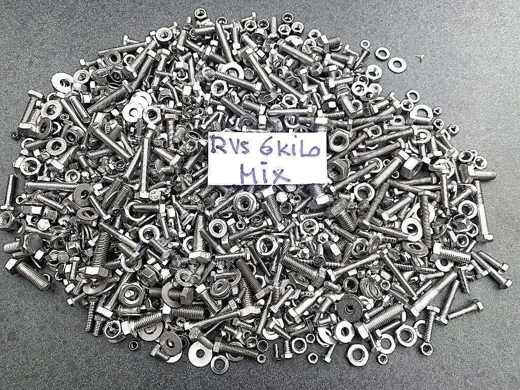 Rvs bouten moeren ringen mix. 6 kilo nieuwe mix, Ophalen of Verzenden, Nieuw, Handmatig