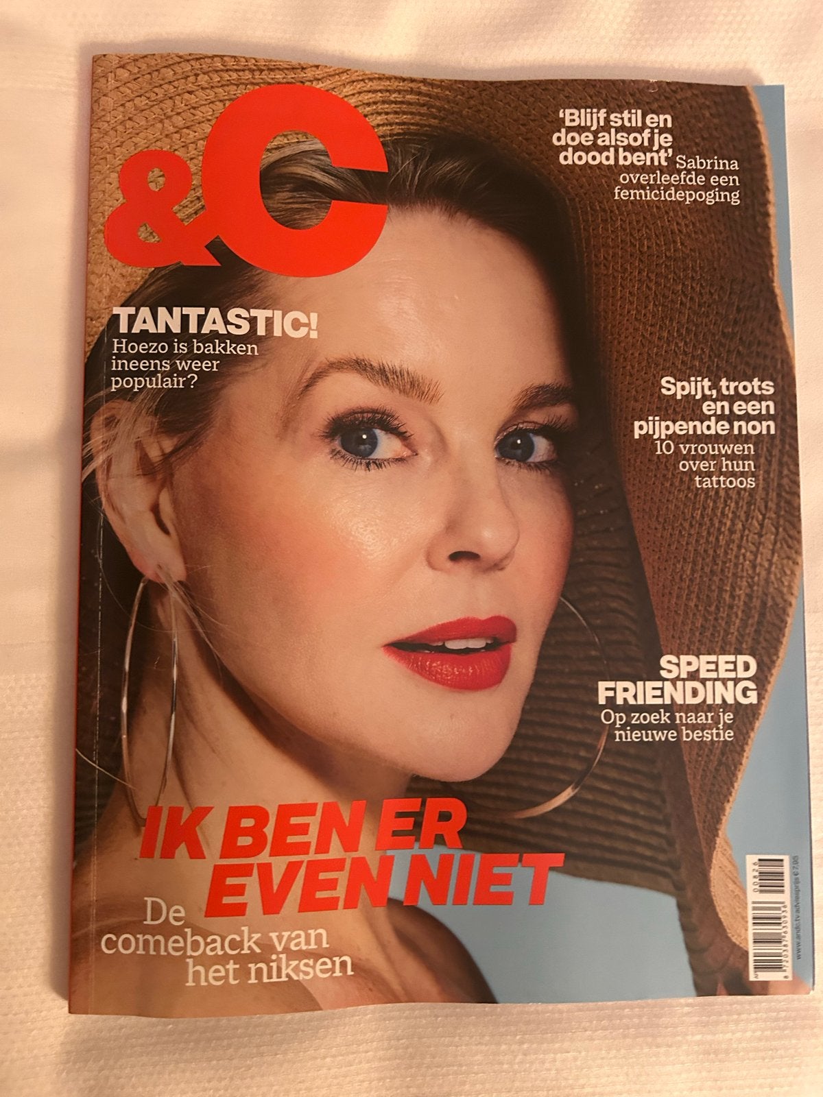 &C Magazine chantal : Bakken, Tattoos & Speedfriending, Ophalen, Zo goed als nieuw, Glossy