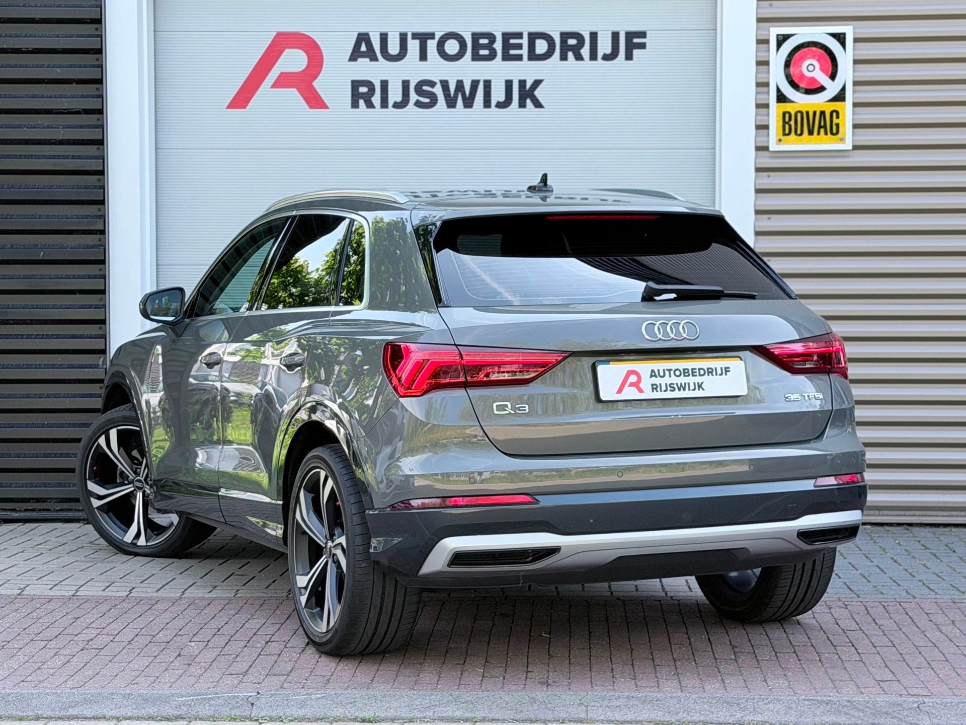 Audi Q3 35 TFSI Pro Line AppleCarPlay/Blindspot/Matrix, Euro 6, 4 cilinders, 150 pk, Bedrijf
