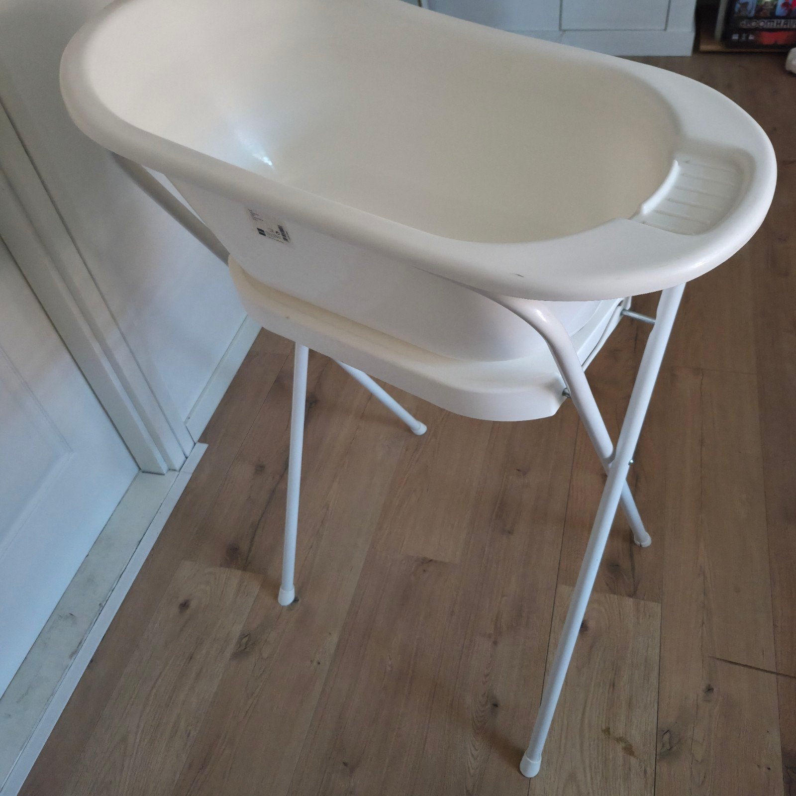 Babybadje met standaard, Ophalen, Zo goed als nieuw, Badje