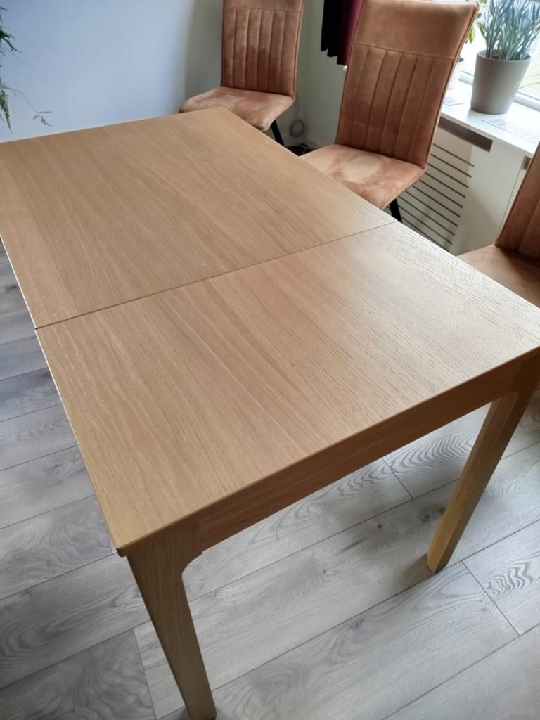 Houten tafel uitschuifbaar, Ikea ., Huis en Inrichting, Tafels | Bijzettafels, Ophalen, Zo goed als nieuw, 75 cm of meer, 60 cm of meer