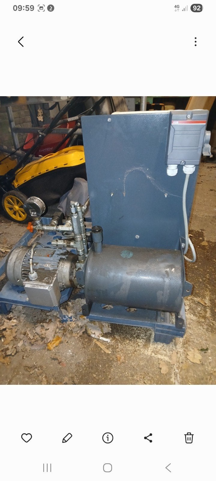 Hydrauliek unit met motor en tank en schakelkast, Doe-het-zelf en Verbouw, Ophalen, Zo goed als nieuw