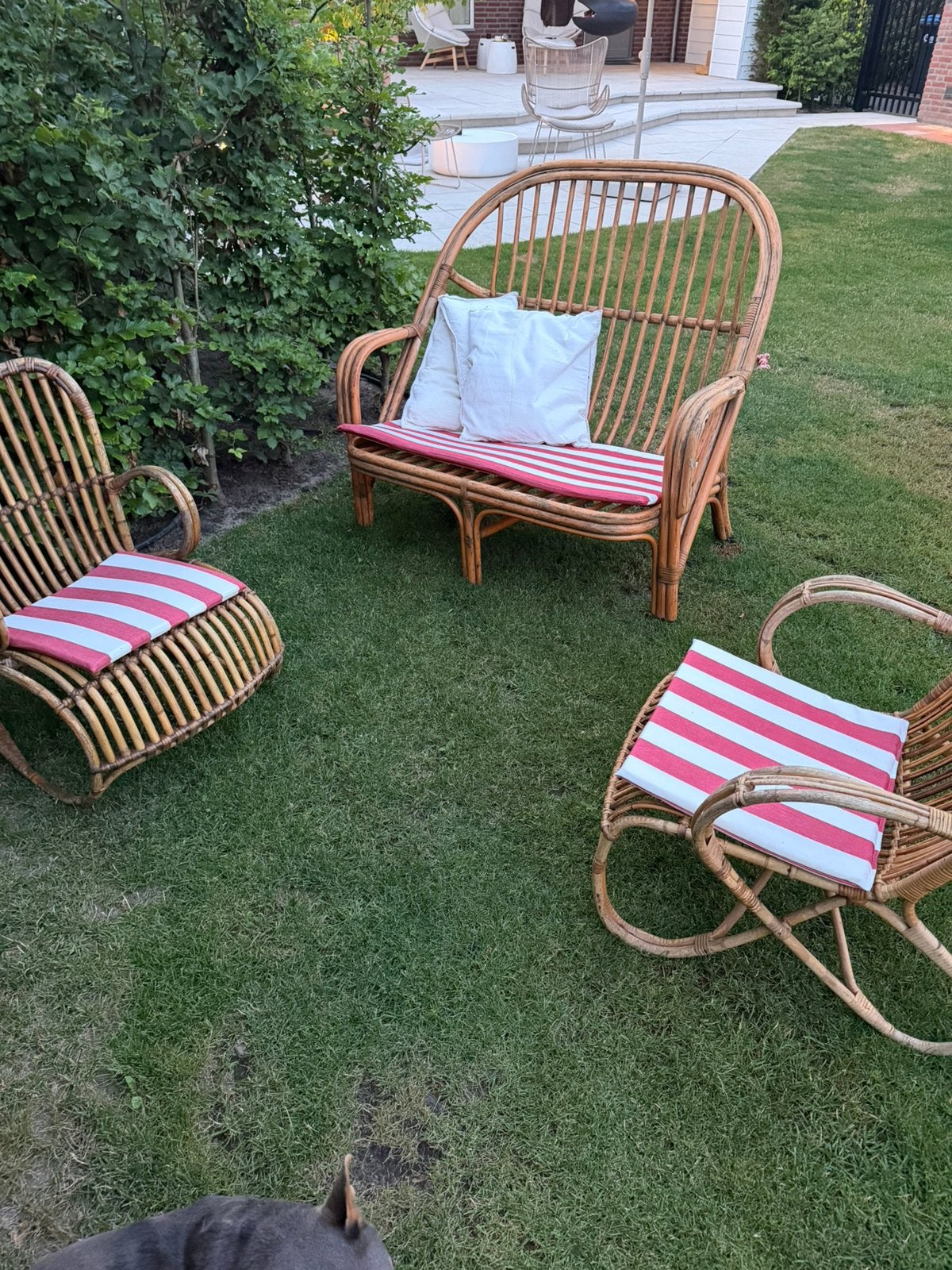 Vintage bankje en twee stoelen met kussens, Ophalen, Gebruikt, Rotan