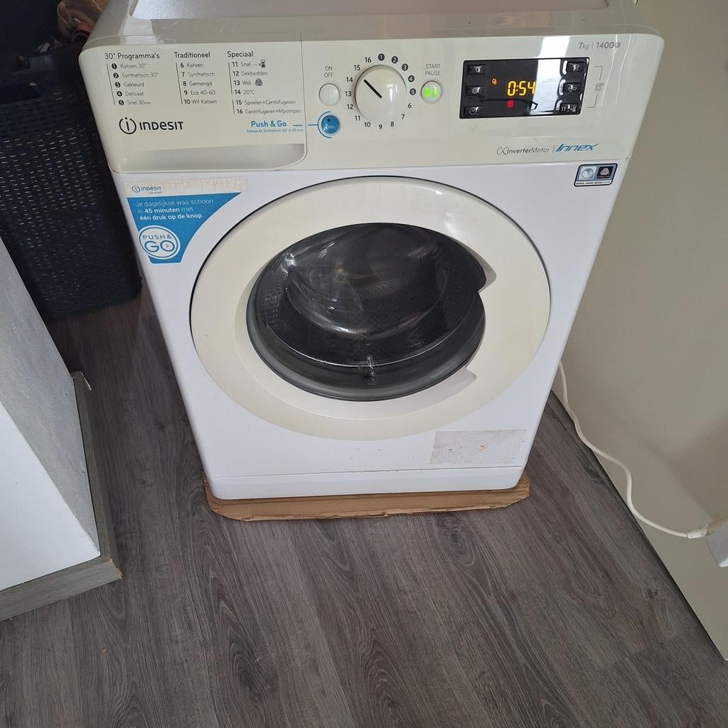 Indesit Wasmachine 7kg, 1400 toeren, A-label, Witgoed en Apparatuur, Wasmachines, Ophalen, Gebruikt, 85 tot 90 cm, 1200 tot 1600 toeren
