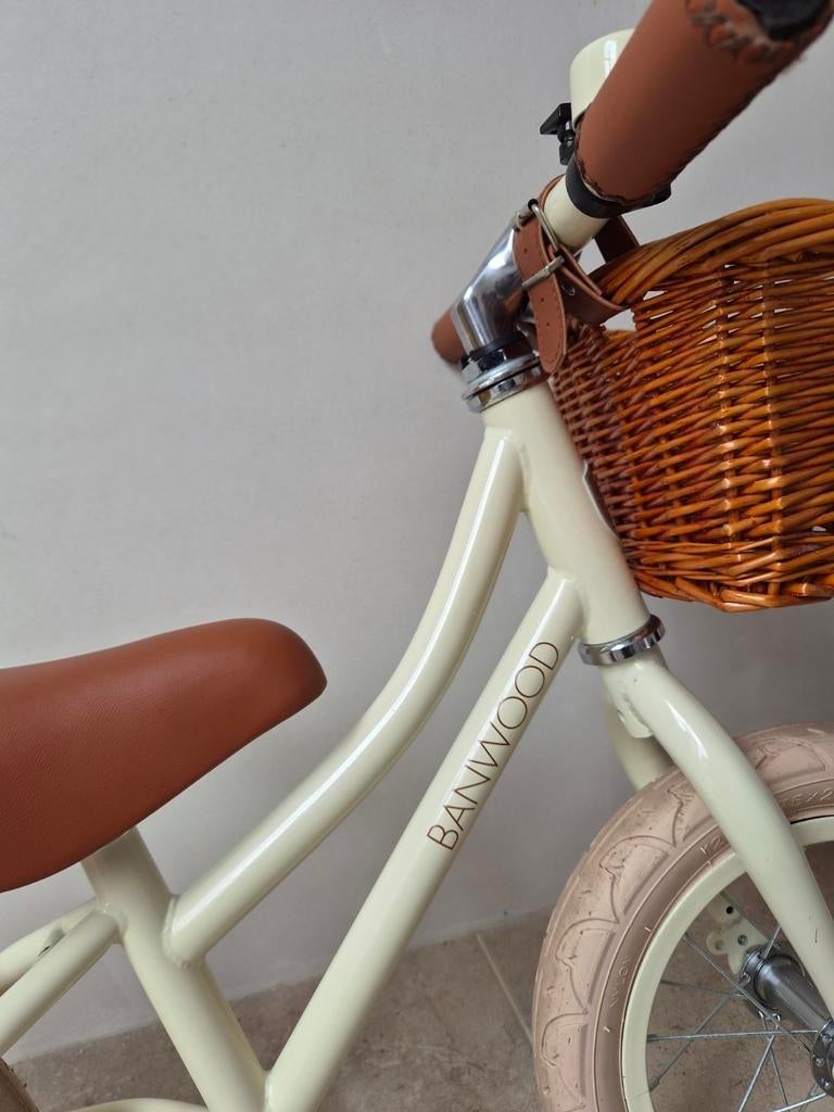 BANWOOD First Go loopfiets, Ophalen, Zo goed als nieuw, Loopfiets