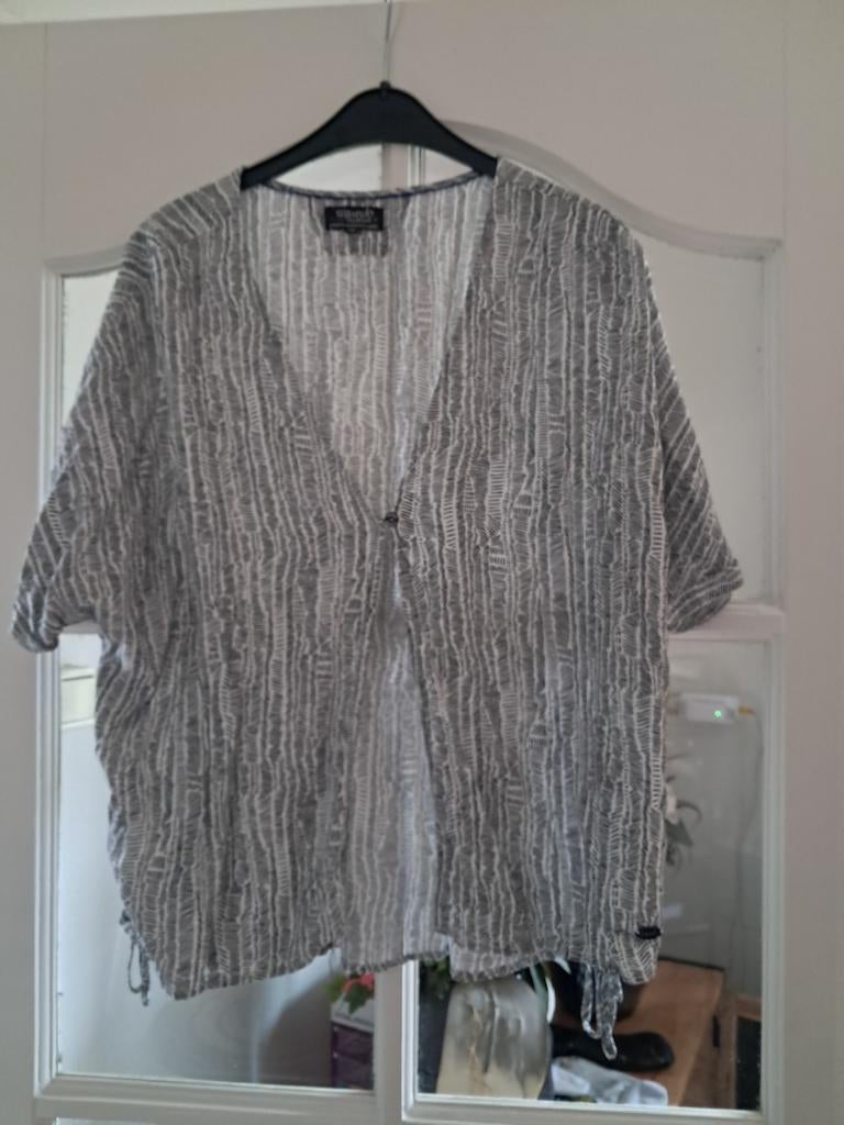 S'questo blouse maat 40, Maat 38/40 (M), Wit, Ophalen of Verzenden, S'questo