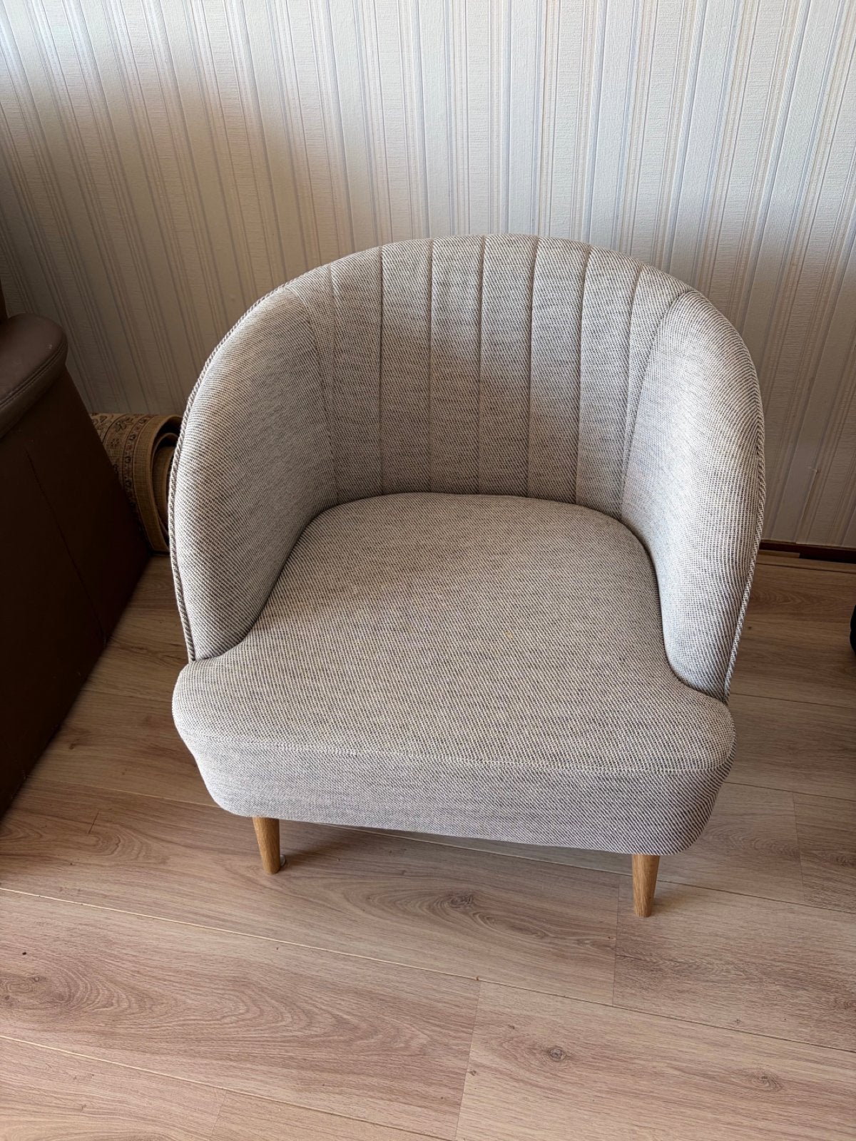 In prijs verlaagd! Comfortabele fauteuil, Huis en Inrichting, Fauteuils, Ophalen, Minder dan 75 cm, Zo goed als nieuw, Stof