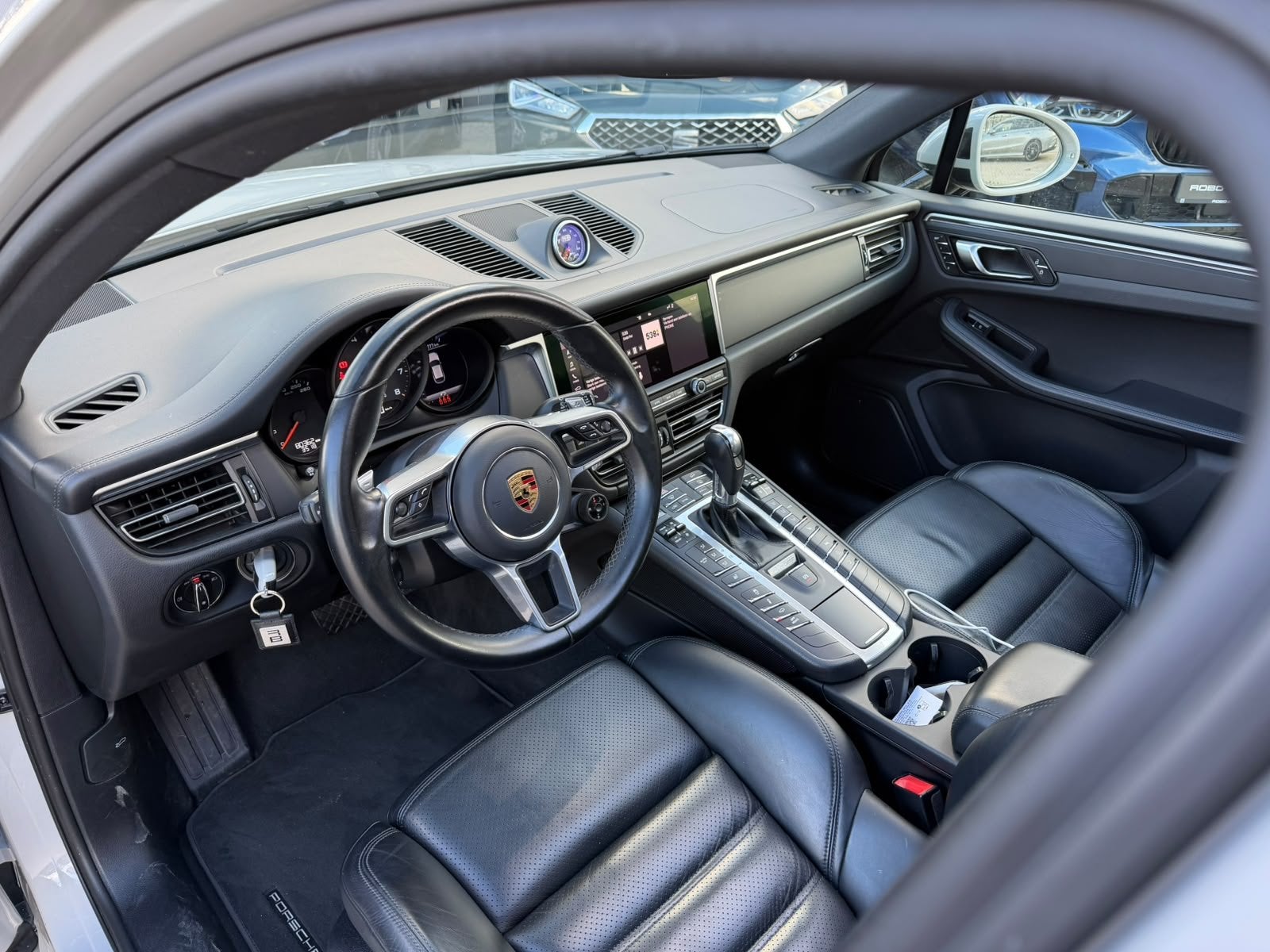 Porsche Macan 2.0 Krijt Grijs | Panoramadak | Sportchrono |, Auto's, Automaat, Dealer onderhouden, Gebruikt, Bedrijf