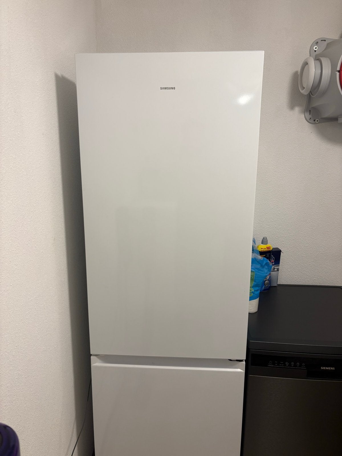 Samsung Koelkast met Vriezer - Wit, Zo goed als nieuw, 200 liter of meer, 60 cm of meer, Met aparte vriezer, Zo goed als nieuw