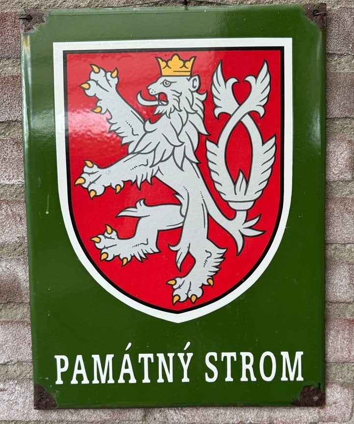 Emaille bord met schild "Pamatny strom", Verzamelen, Ophalen of Verzenden, Gebruikt, Reclamebord