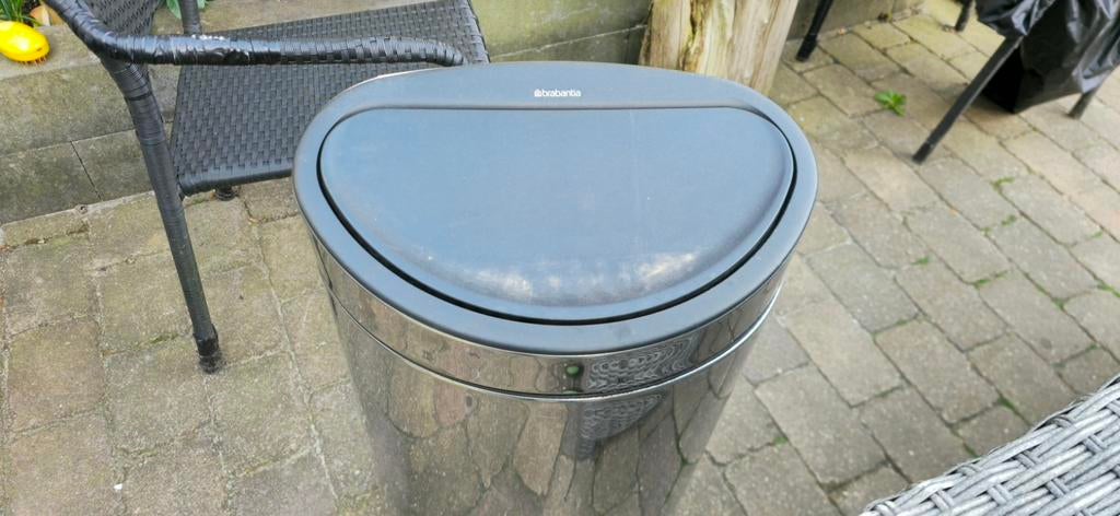 Brabantia afvalbak, 2 delige, Ophalen, Gebruikt, 50 tot 75 cm, 40 liter of meer