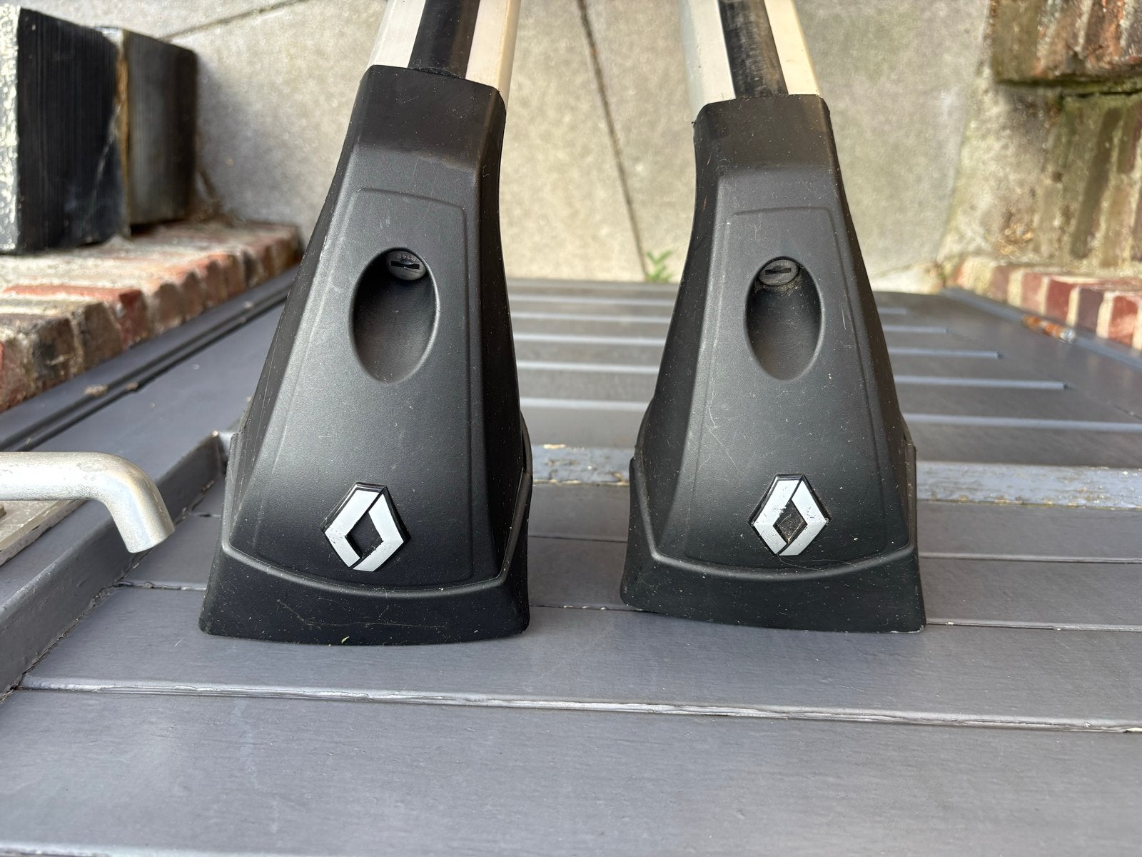 Originele thule dakdragers Renault Megane 4 (2016-2024), Auto diversen, Dakdragers, Ophalen of Verzenden, Gebruikt