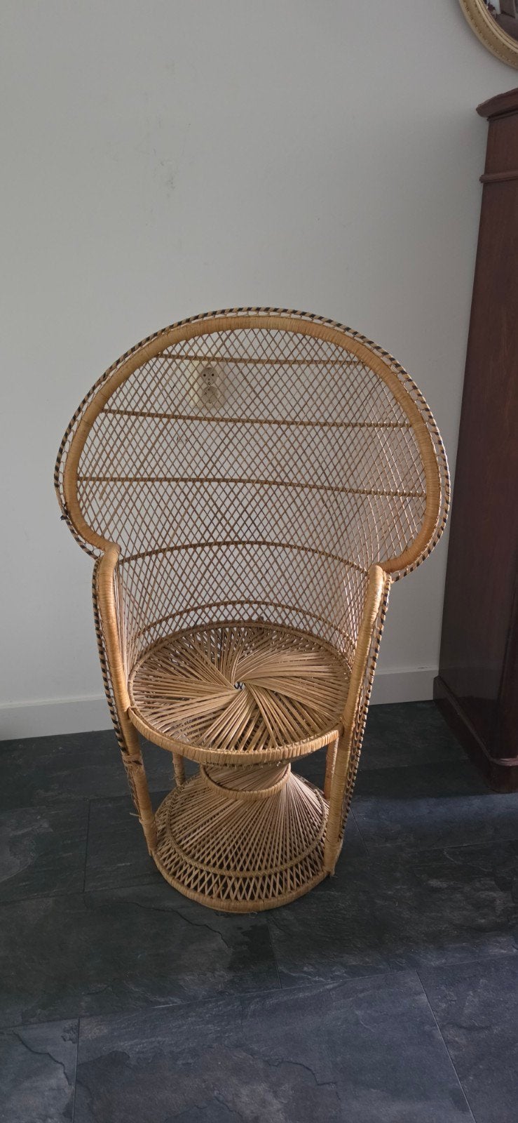 Vintage rotan pauwstoel - Eye catcher in huis, Ophalen of Verzenden
