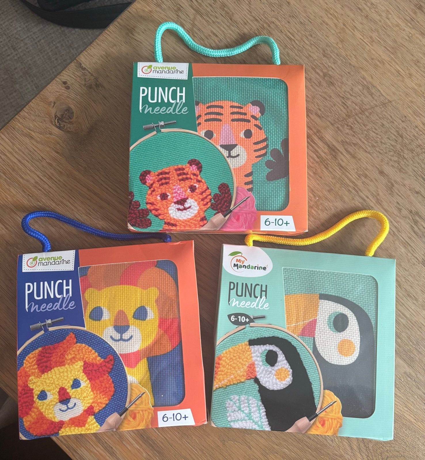 3 Avenue Mandarine Punch Needle Knutselsets (3 stuks), Nieuw, Meerkleurig, Ophalen of Verzenden, Educatief