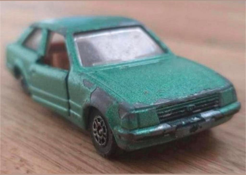 Corgi Juniors Ford Escort 334 – Made in Great Britain – 1981, Hobby en Vrije tijd, Modelauto's | Overige schalen, Gebruikt, Auto