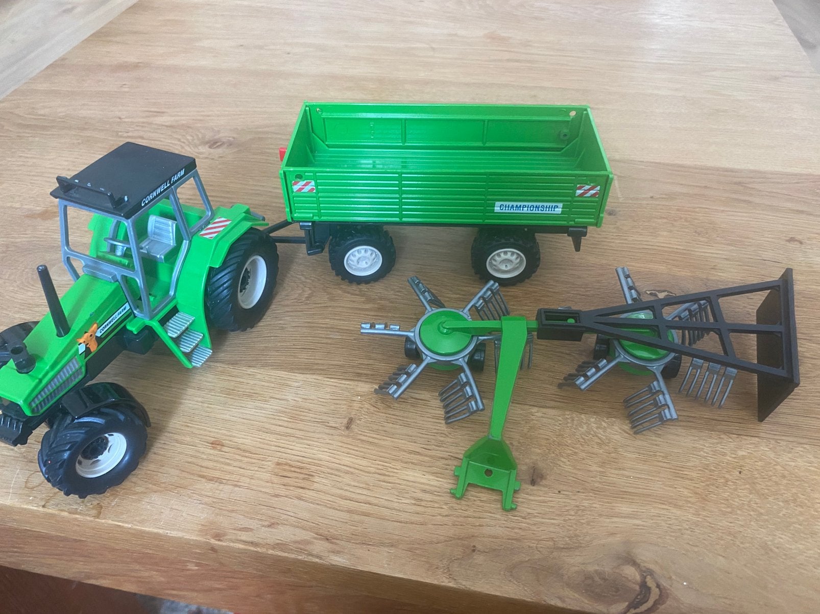 Tractor met hark en aanhanger, Verzenden, Gebruikt, Tractor of Landbouw, Overige merken