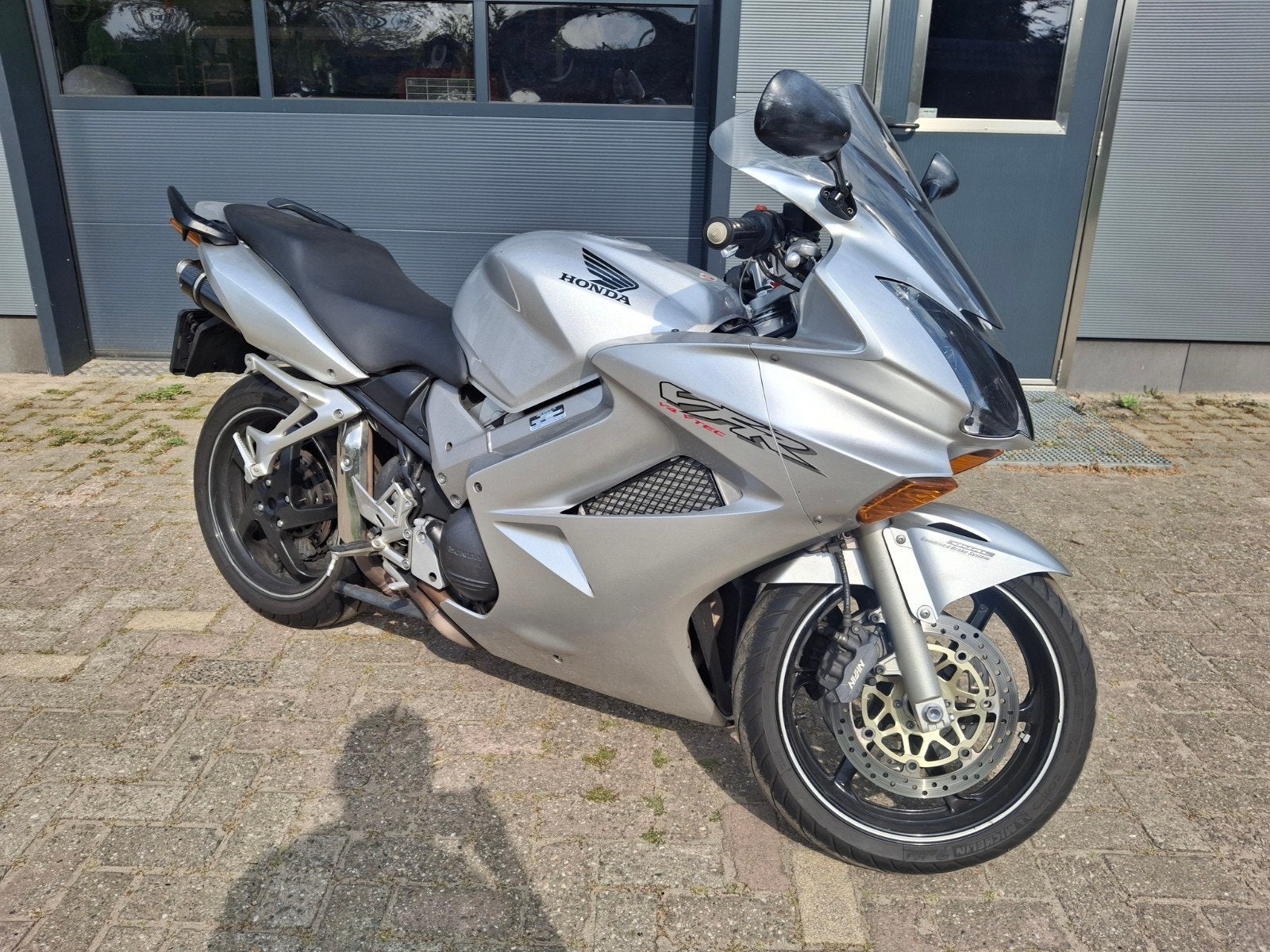 Honda VFR 800 VTEC - Sportieve Toermotor, 4 cilinders, Motorrijbewijs A, Gebruikt, Meer dan 35 kW