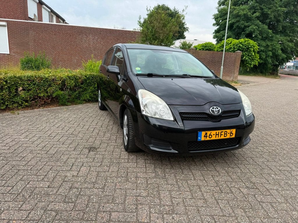 Toyota Verso 1.6 VVT-i Terra, 450 kg, Gebruikt, 4 cilinders, Zwart
