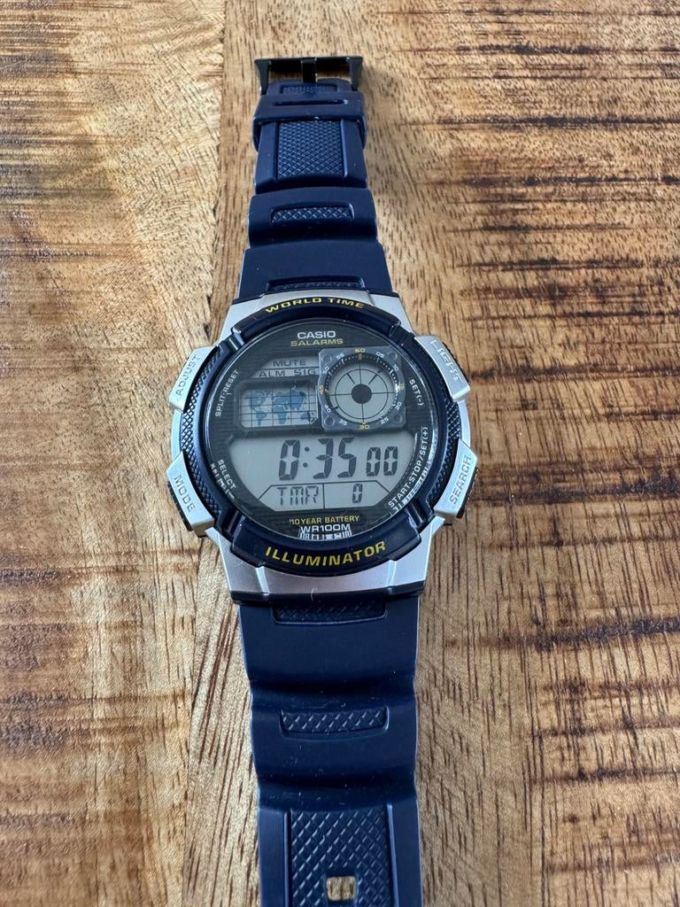 Een nette en 100% werkende Casio AE-1000W-2AVEF marineblauw, Ophalen of Verzenden, Zo goed als nieuw, Casio