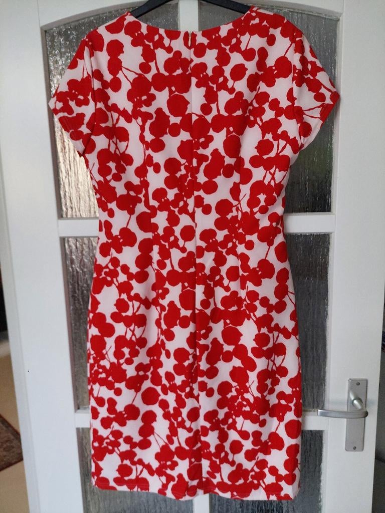 Vera Mont zomerjurk/44, Kleding | Dames, Jurken, Zo goed als nieuw, Maat 42/44 (L), Rood, Knielengte, Ophalen of Verzenden