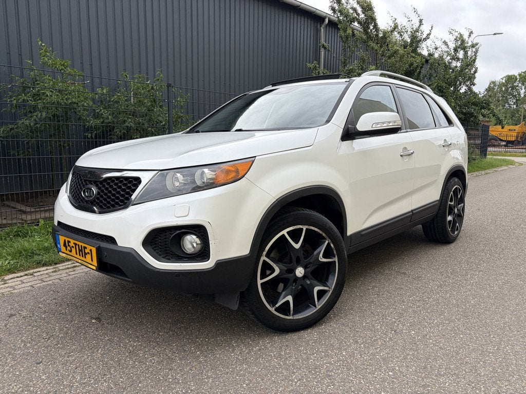 Kia Sorento 2.4 X-clusive / AUTOMAAT / LEER / PANORAMADAK /, Auto's, Kia, Euro 5, Gebruikt, 4 cilinders, 2359 cc