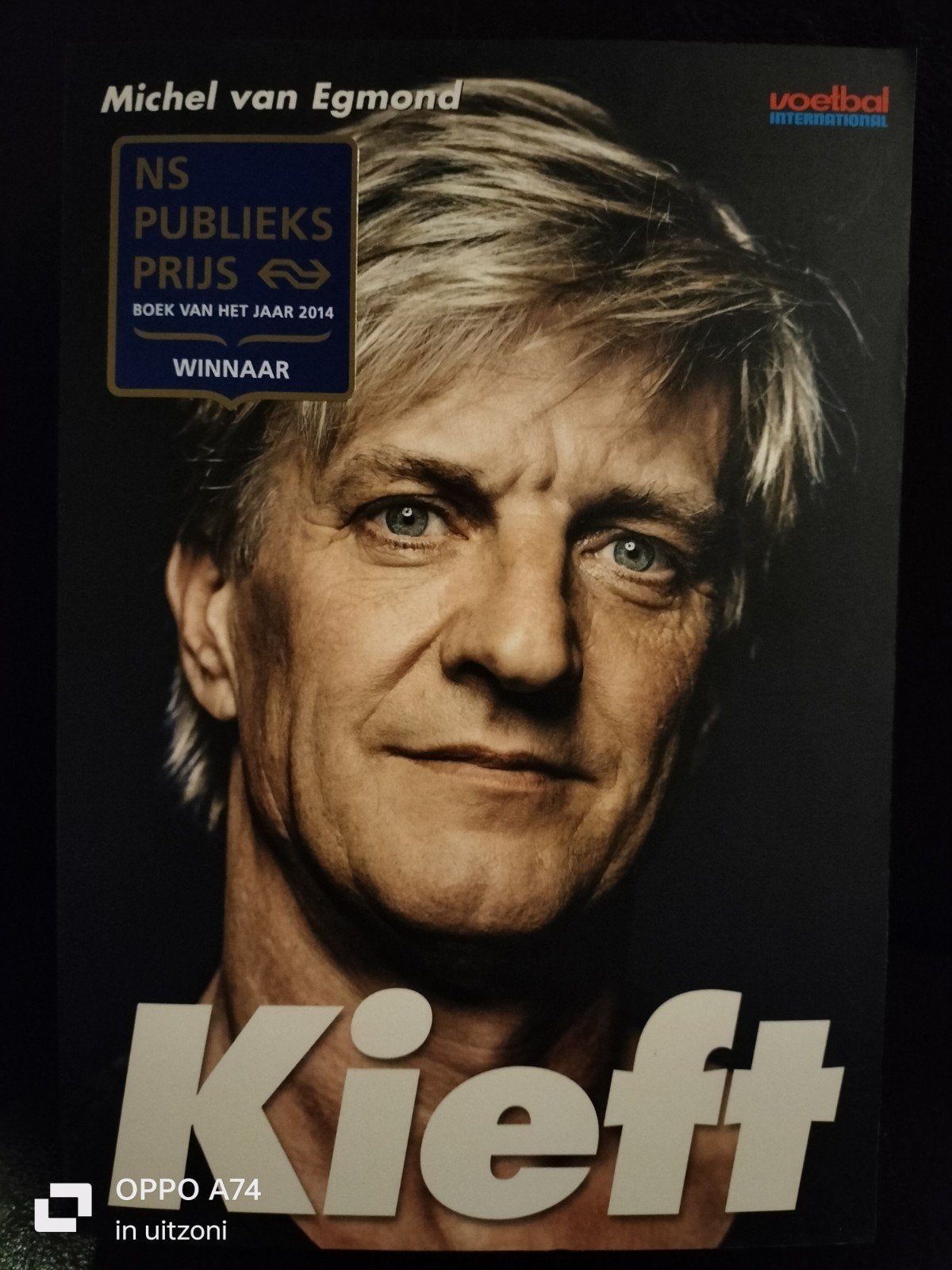 Kieft - Michel van Egmond (NS Publieksprijs winnaar), Ophalen of Verzenden, Gelezen, Michel van Egmond, Overige sporten