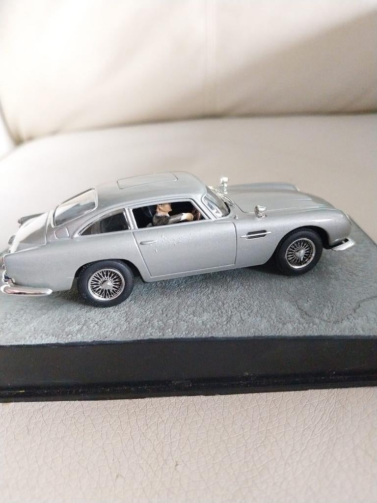 Altaya James Bond Ashton Martin DB5, Hobby en Vrije tijd, Modelauto's | 1:43, Ophalen of Verzenden, Zo goed als nieuw, Auto, Overige merken