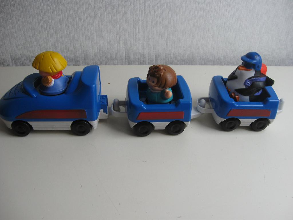Fisher price auto met 2 wagentjes met inhoud en geluid, Ophalen of Verzenden, Gebruikt, Auto of Voertuig, Met geluid