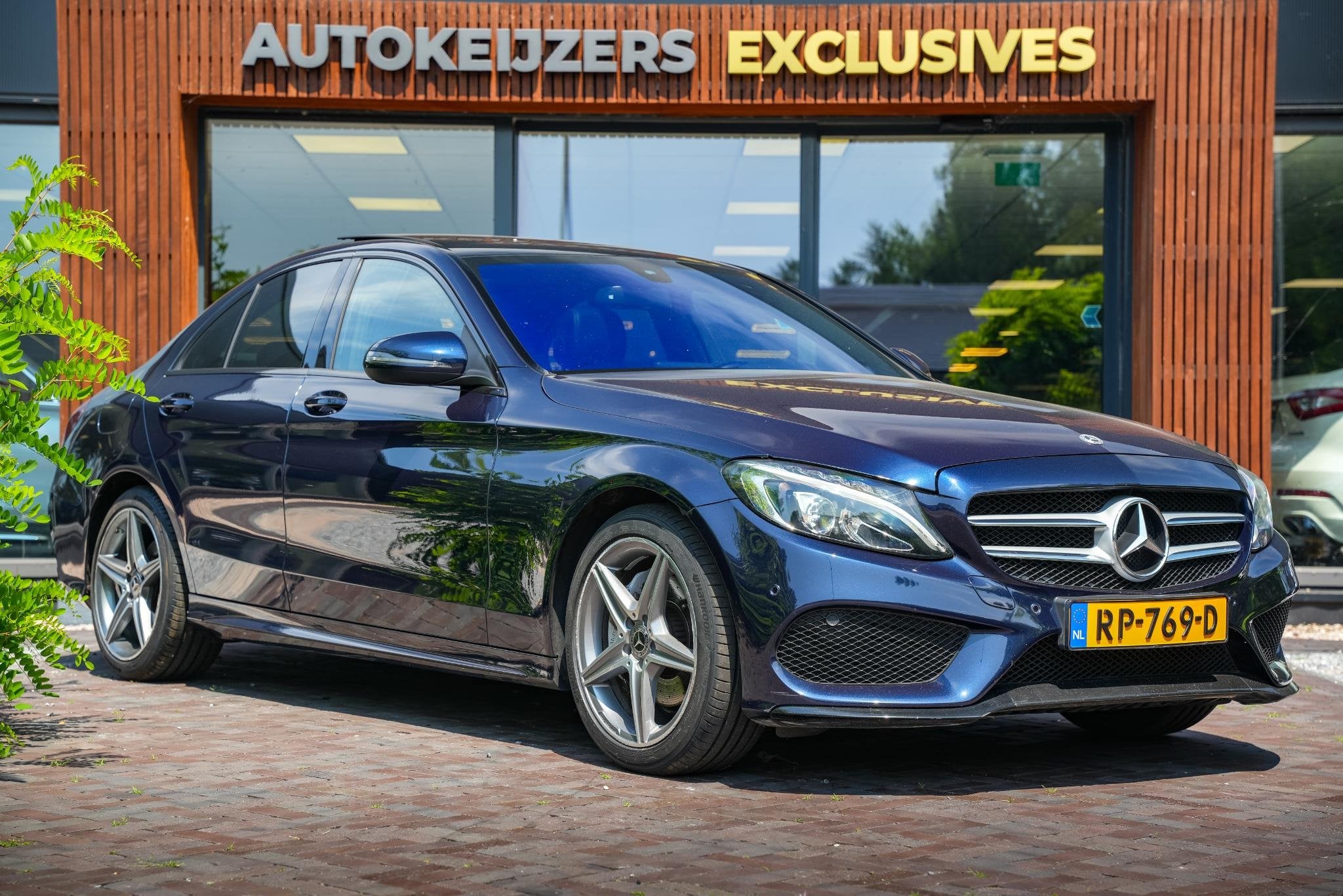 Mercedes-Benz C-klasse 180 Business Solution AMG Panoramadak, Automaat, Blauw, Bedrijf, Automatische klimaatregeling