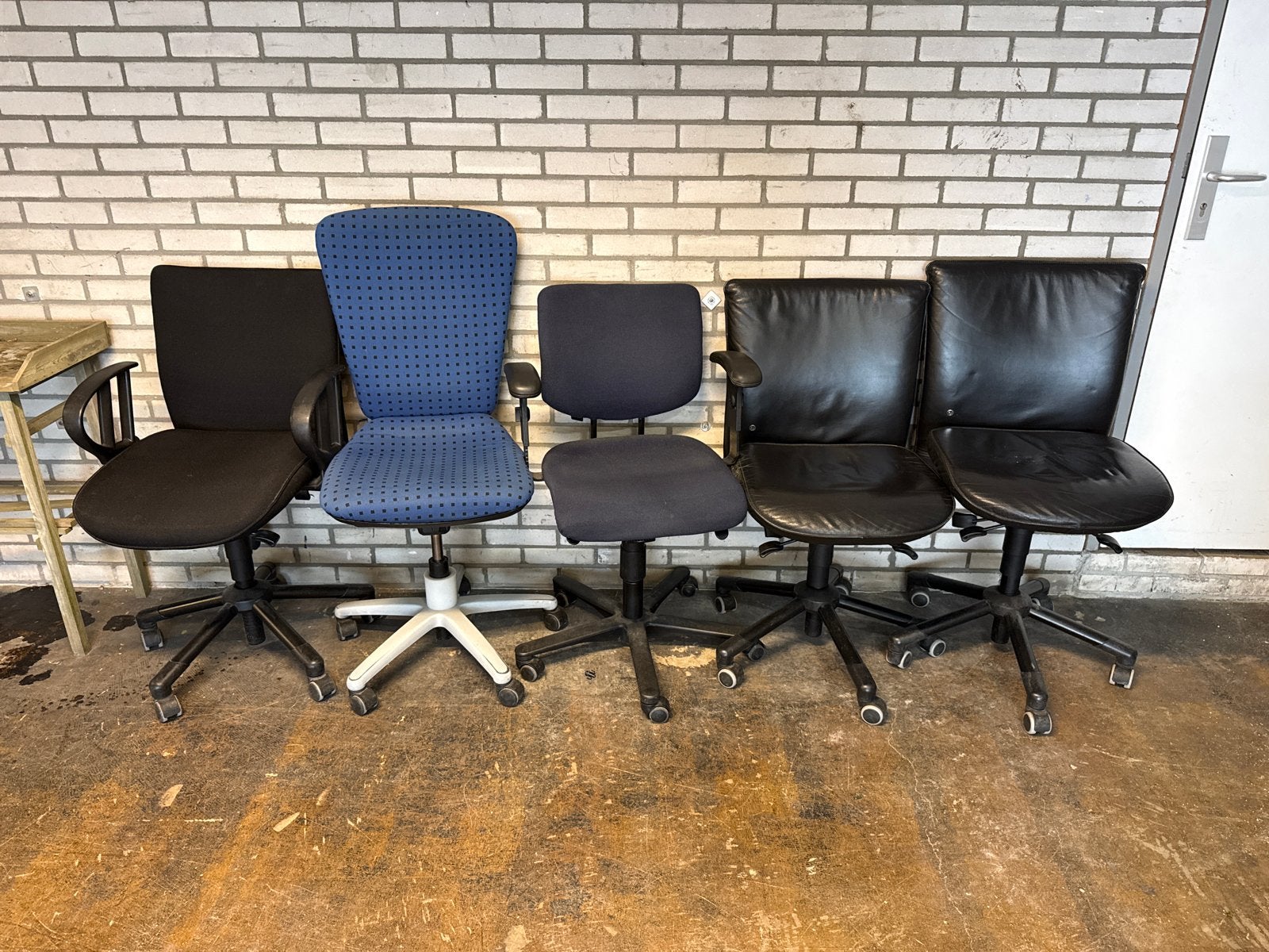 Diverse Bureaustoelen - Gebruikt, Ophalen, Gebruikt, Zwart, Bureaustoel