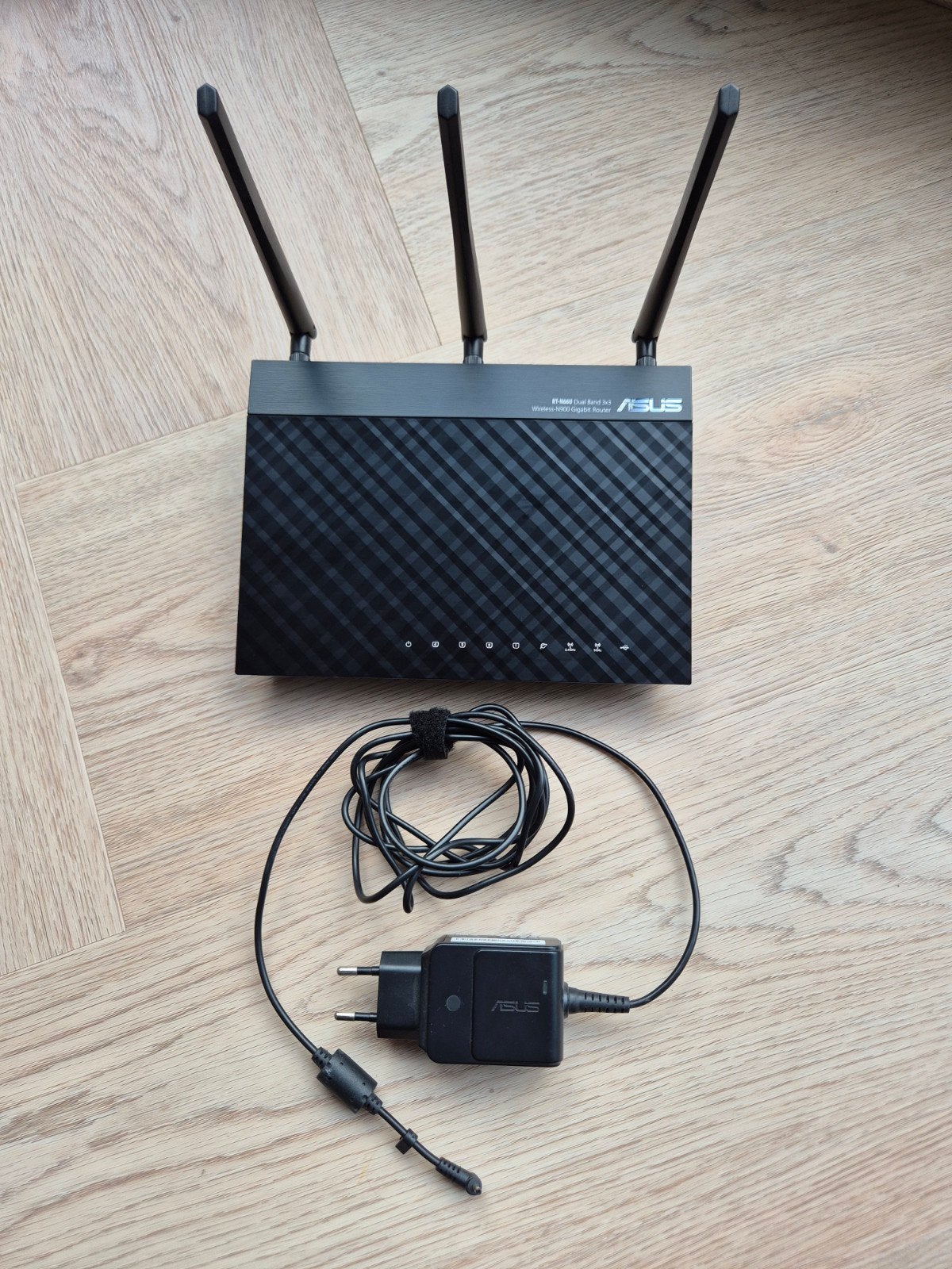 ASUS RT-N66U Router, Computers en Software, Routers en Modems, Gebruikt, Router, Ophalen