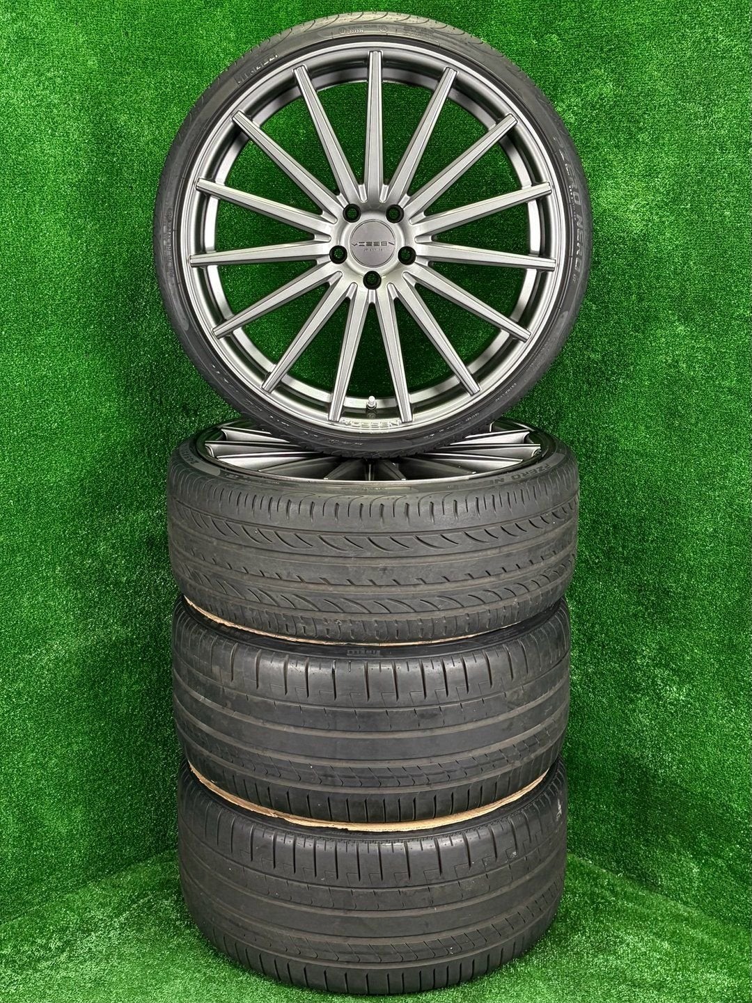 Originele 22 inch Vossen velgen met banden Ford Mustang, Auto-onderdelen, Gebruikt, -, 285 mm, -