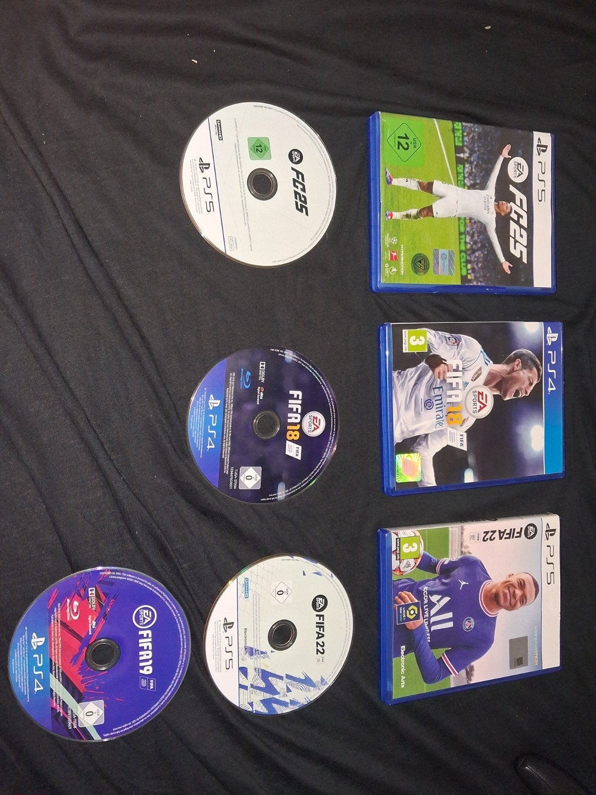 FC25, FIFA 18, FIFA 19, FIFA 22 - PS4/PS5 Games, Ophalen, Gebruikt, Eén computer, Sport