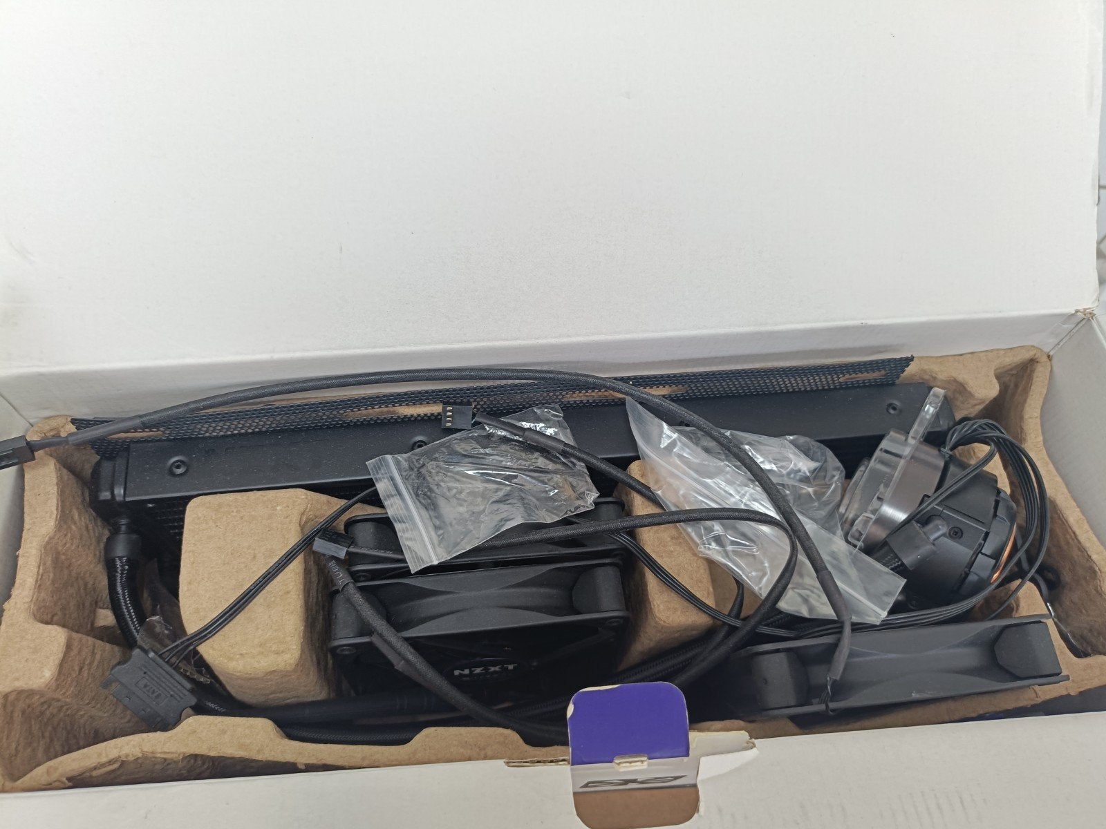 NZXT Kraken X72 Waterkoeling, Computers en Software, Computerkoelers, Ophalen of Verzenden, Gebruikt, Waterkoeling