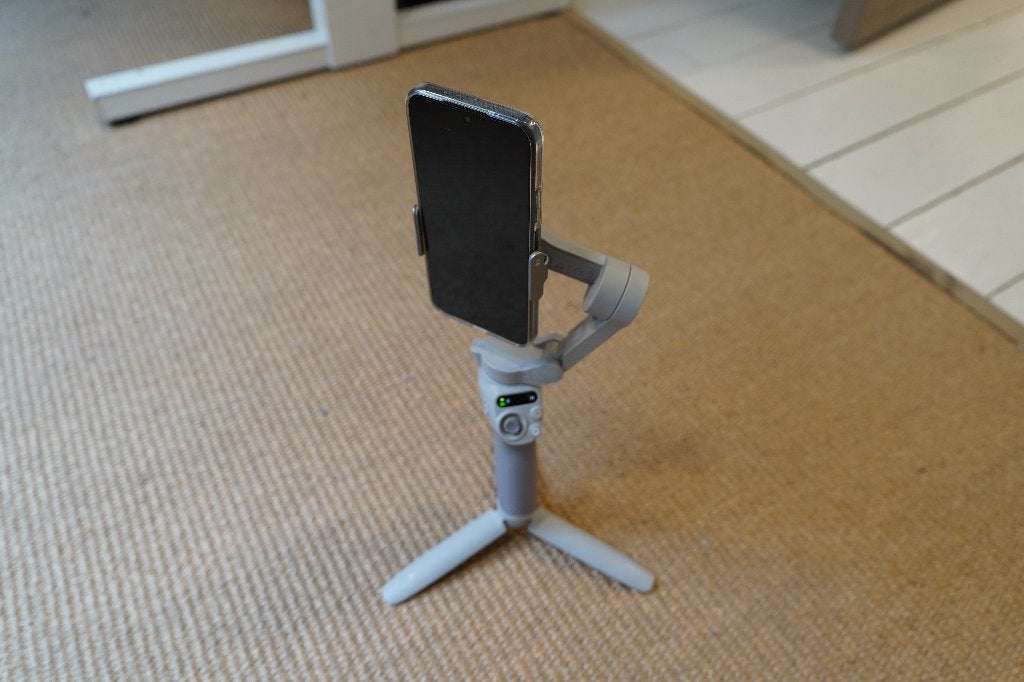 DJI OSMO Mobile SE stabilisator, 125 cm of minder, Ophalen of Verzenden, Zo goed als nieuw, Bluetooth